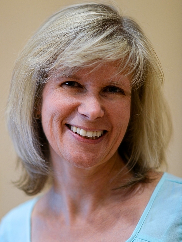 Hertelendy Rita Bowen alkalmazó portréja